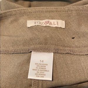 Women’s dress pants